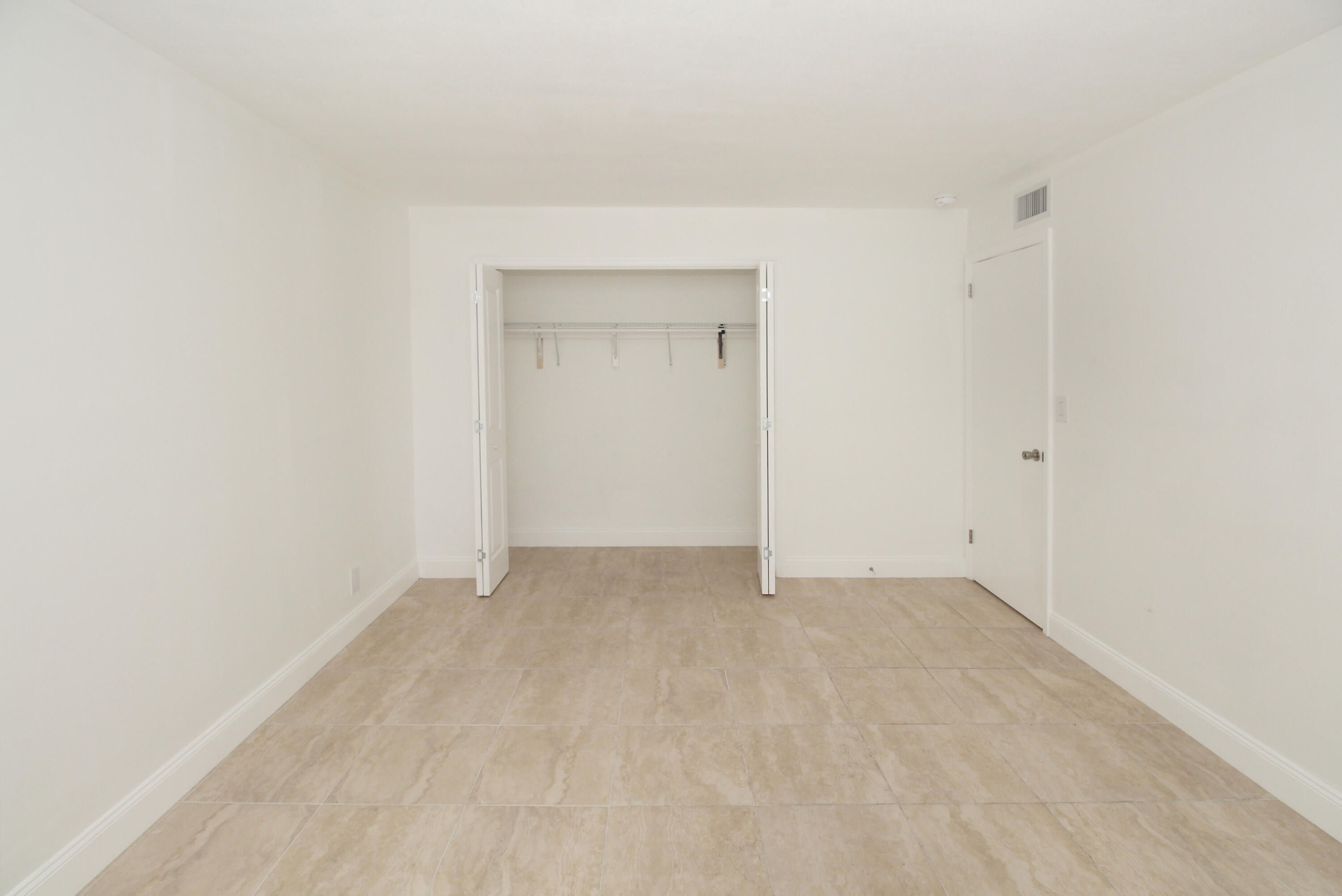 KELSEY CITY IN PB 8 PGS 15 TO 18, 23, 27 & 34 TO 3 - Residential Lease