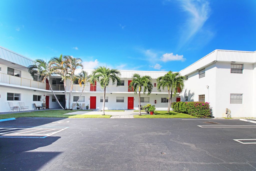 Photo of 402 Lake Shore Drive #107, West Palm Beach, FL 33403 (MLS # B26000045)