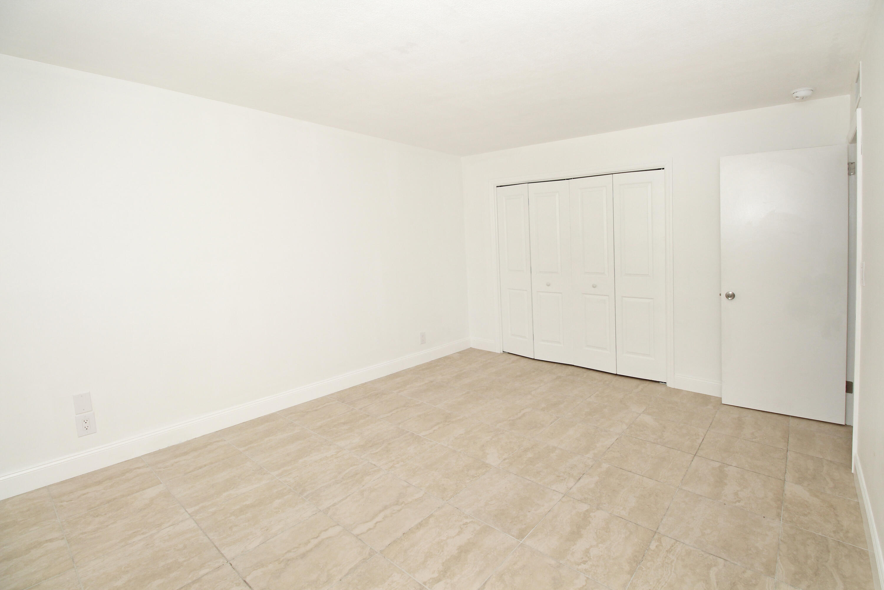 KELSEY CITY IN PB 8 PGS 15 TO 18, 23, 27 & 34 TO 3 - Residential Lease