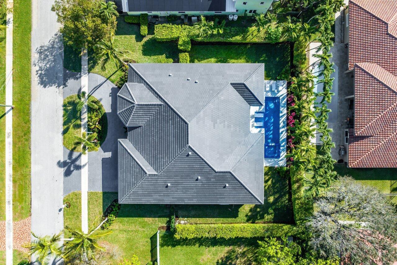 BOCA OAKS - Residential