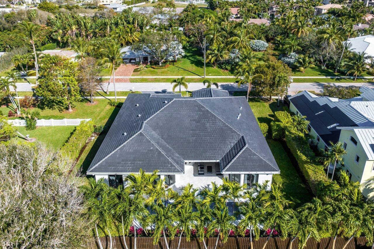 BOCA OAKS - Residential