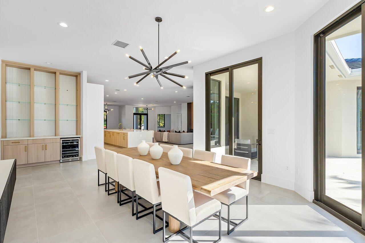 BOCA OAKS - Residential