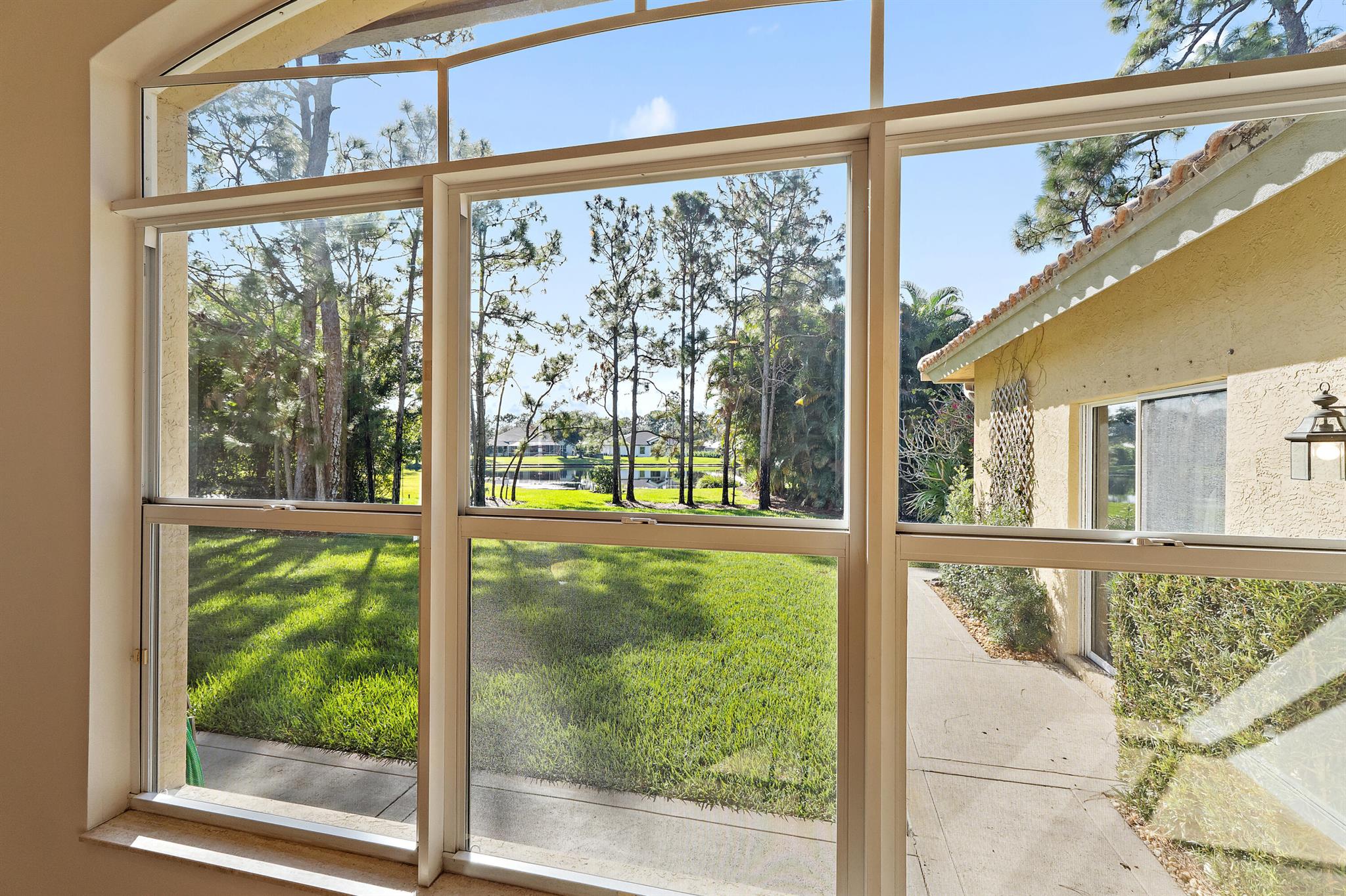 LOCKS LANDING - Residential