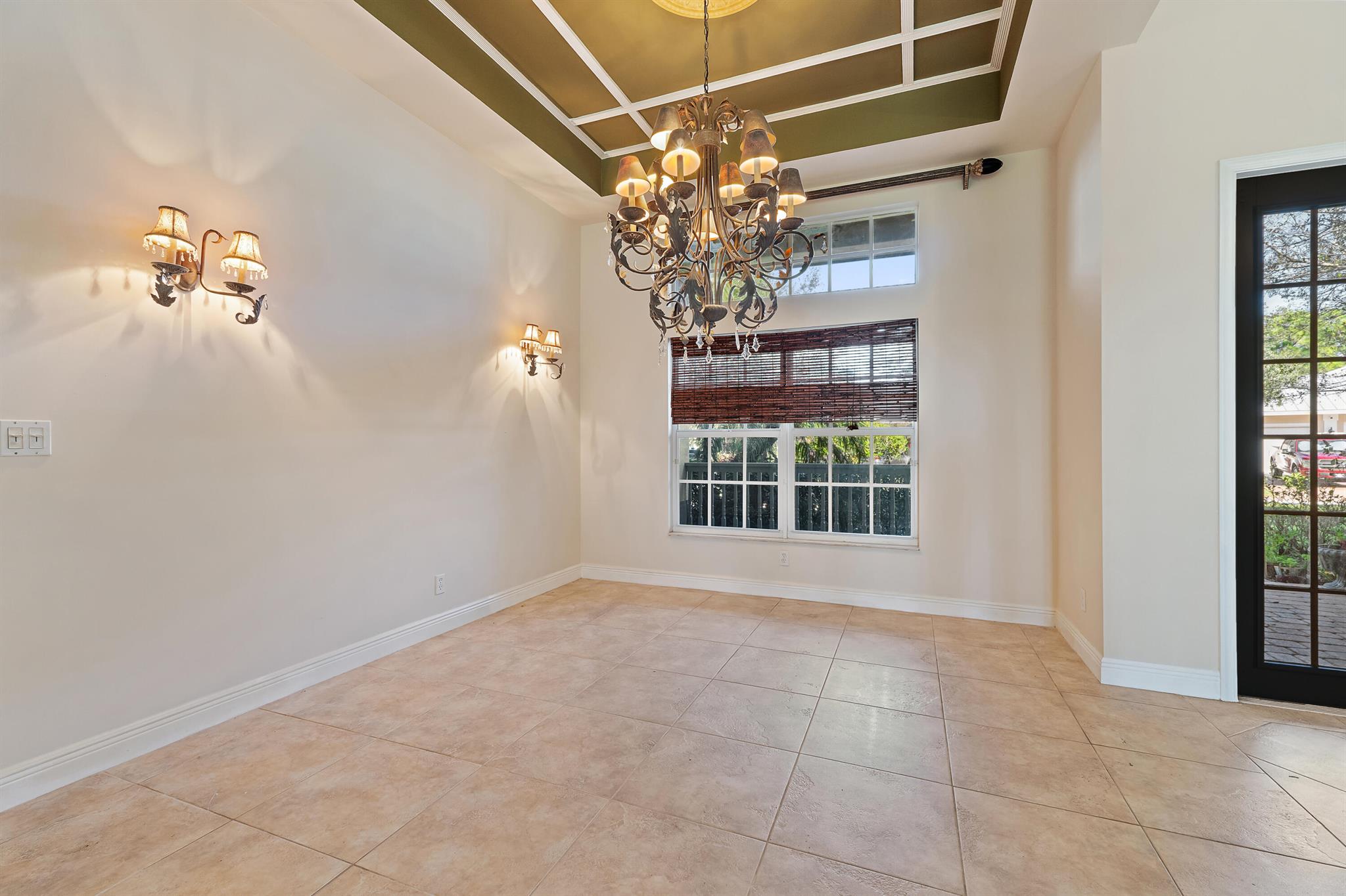 LOCKS LANDING - Residential