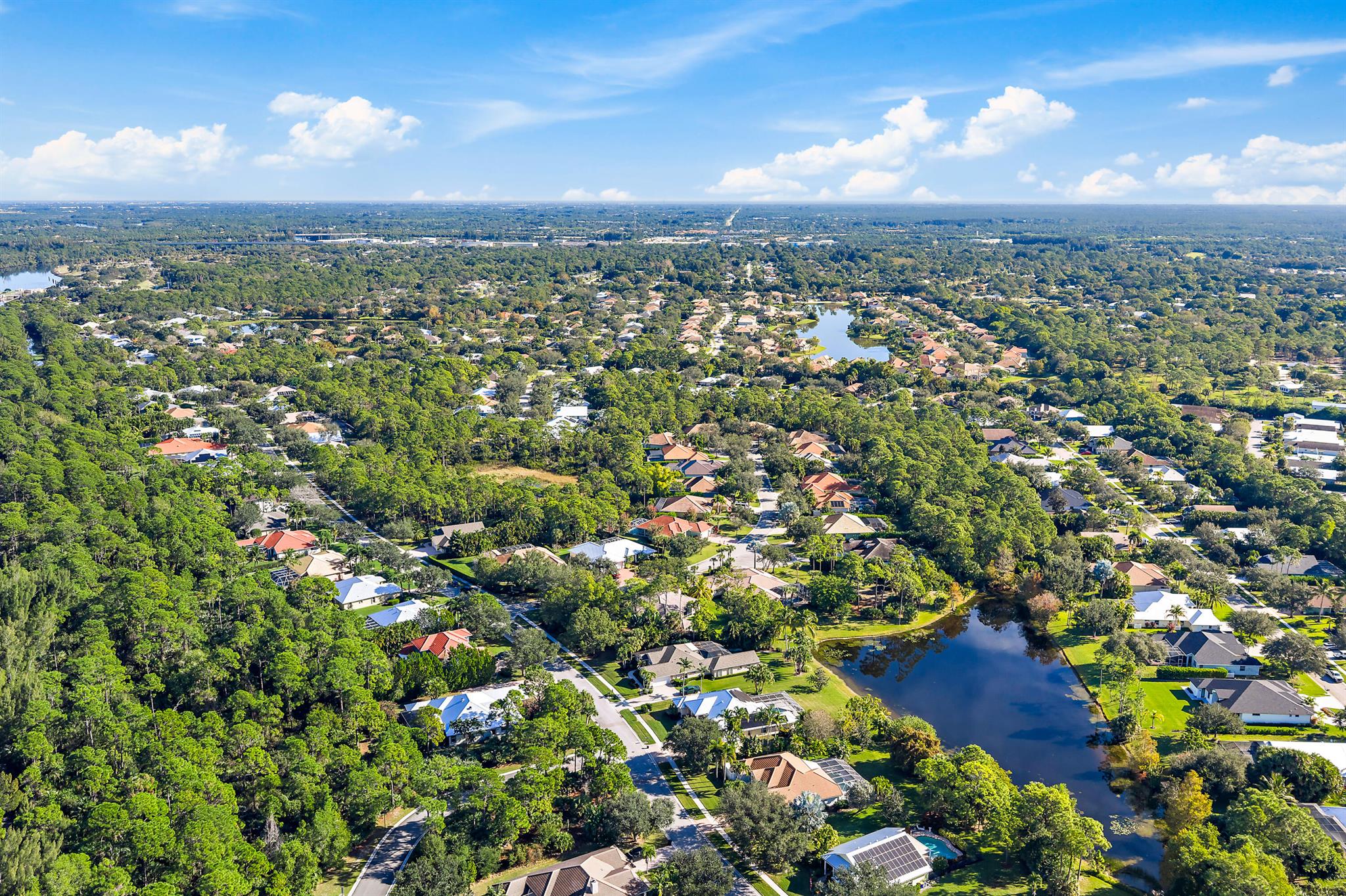 LOCKS LANDING - Residential