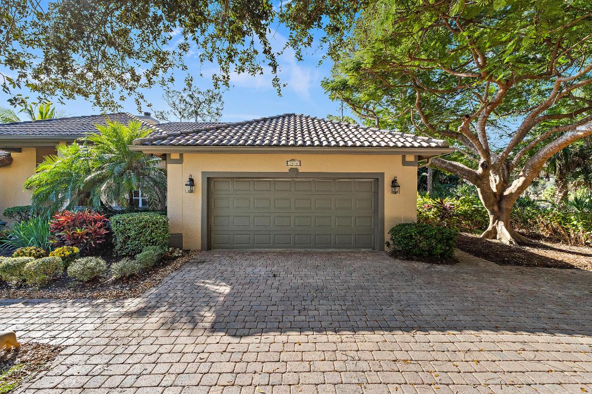 LOCKS LANDING - Residential