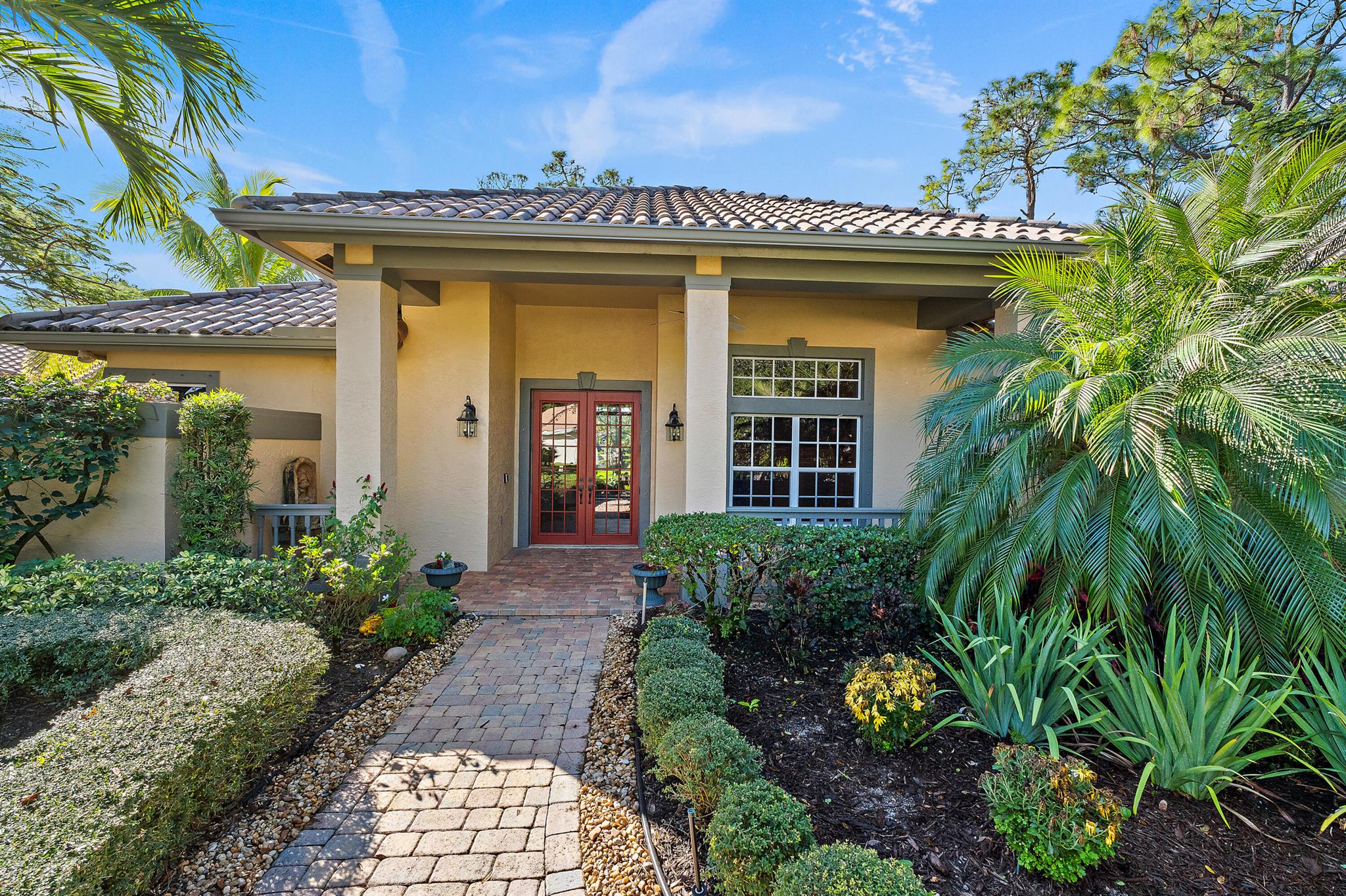 LOCKS LANDING - Residential