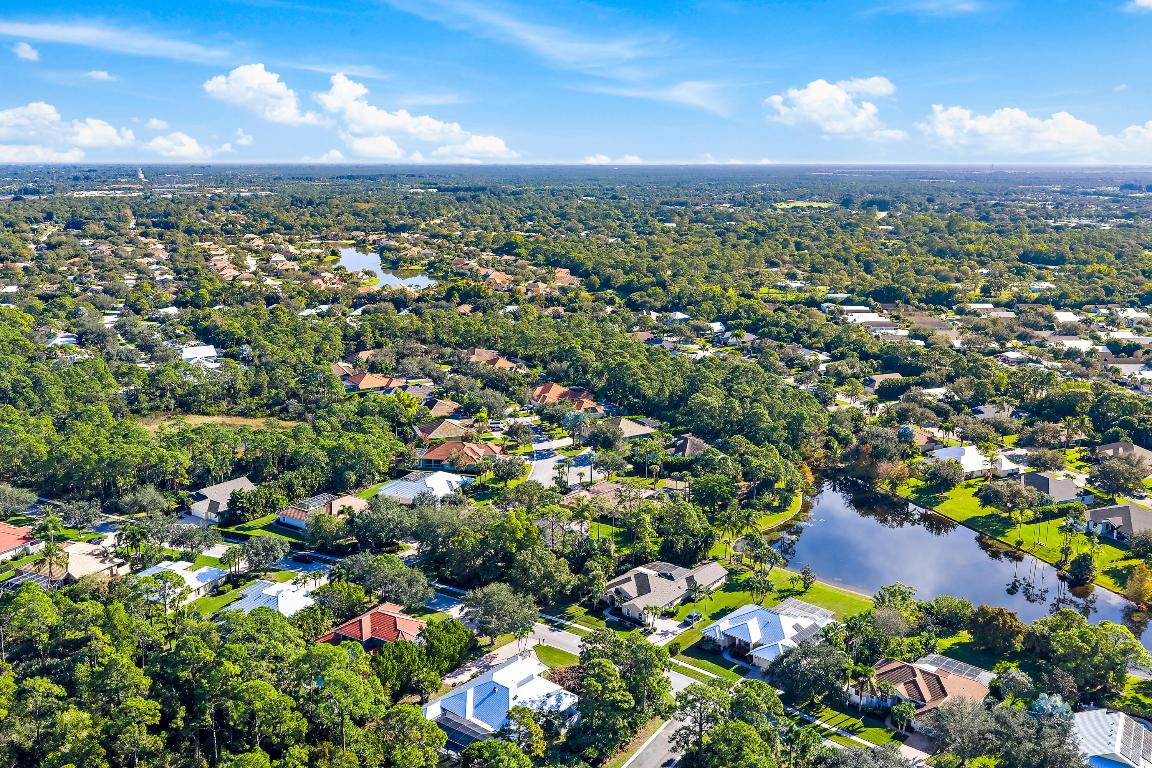 LOCKS LANDING - Residential