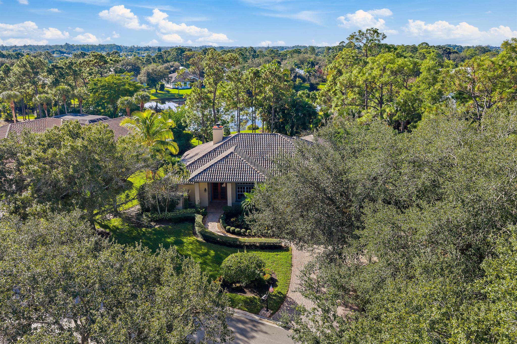 LOCKS LANDING - Residential