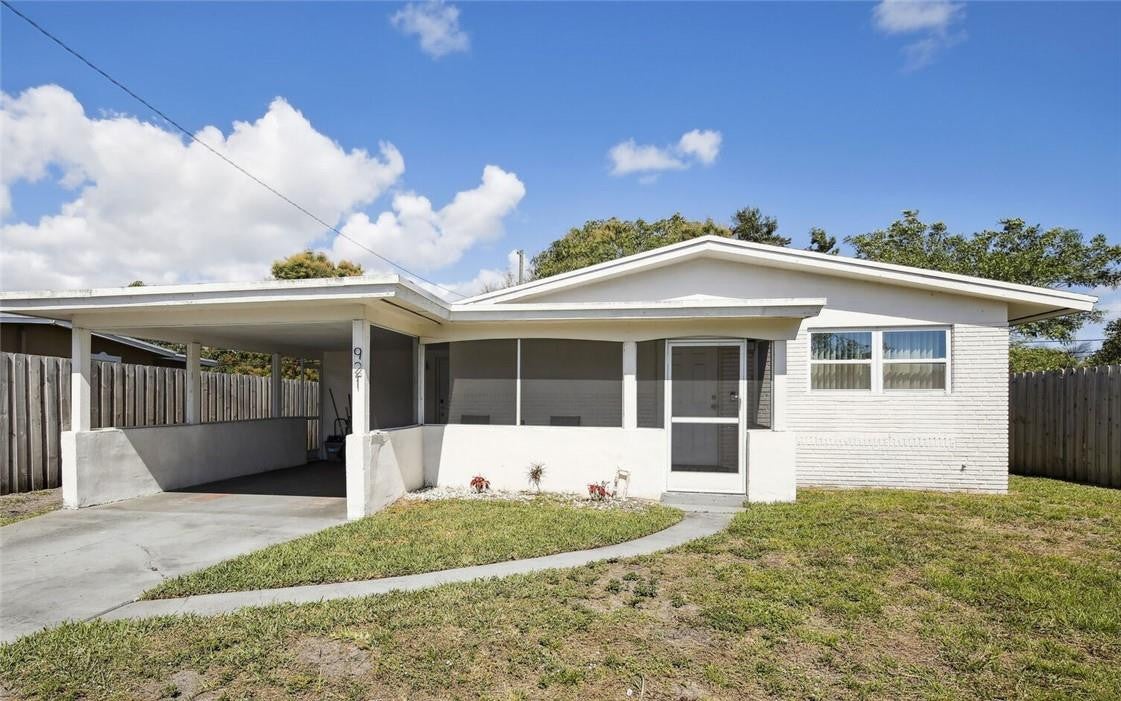 Chateau Park Sec B 9-68 B - Residential
