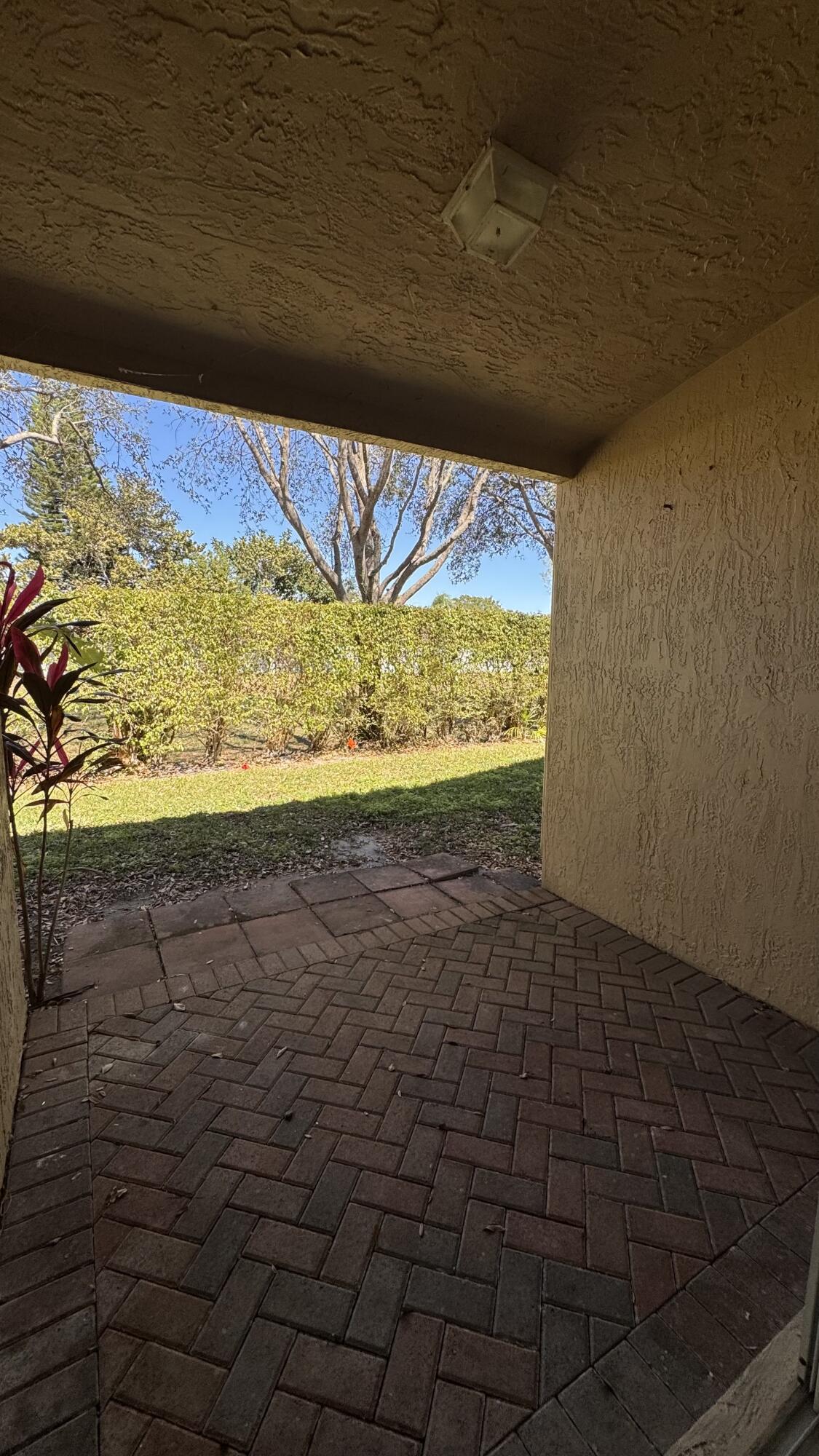 BOYNTON BEACH OASIS CONDO - Residential Lease