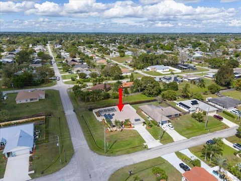 A home in Port St Lucie