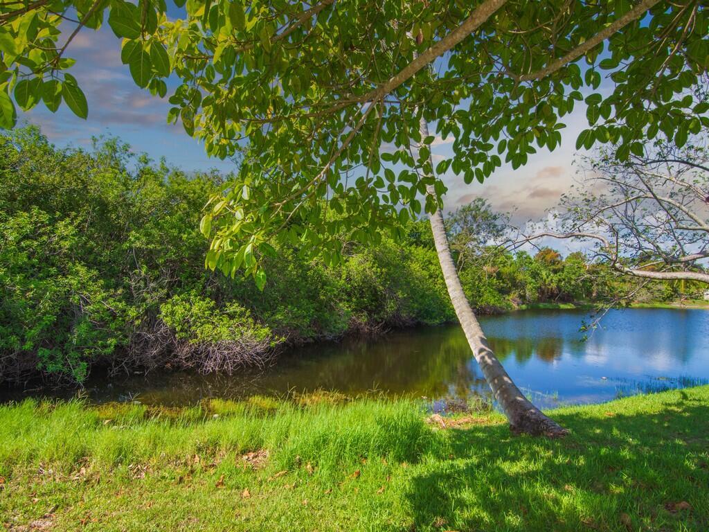 Pinelake Village - Residential
