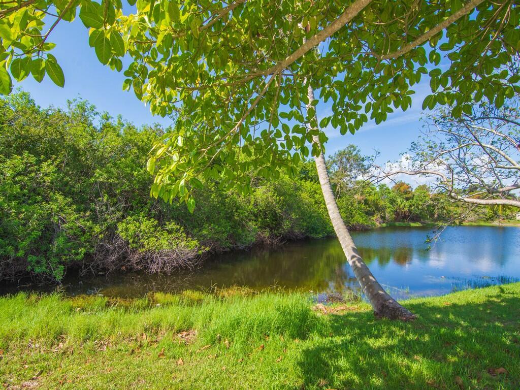 Pinelake Village - Residential