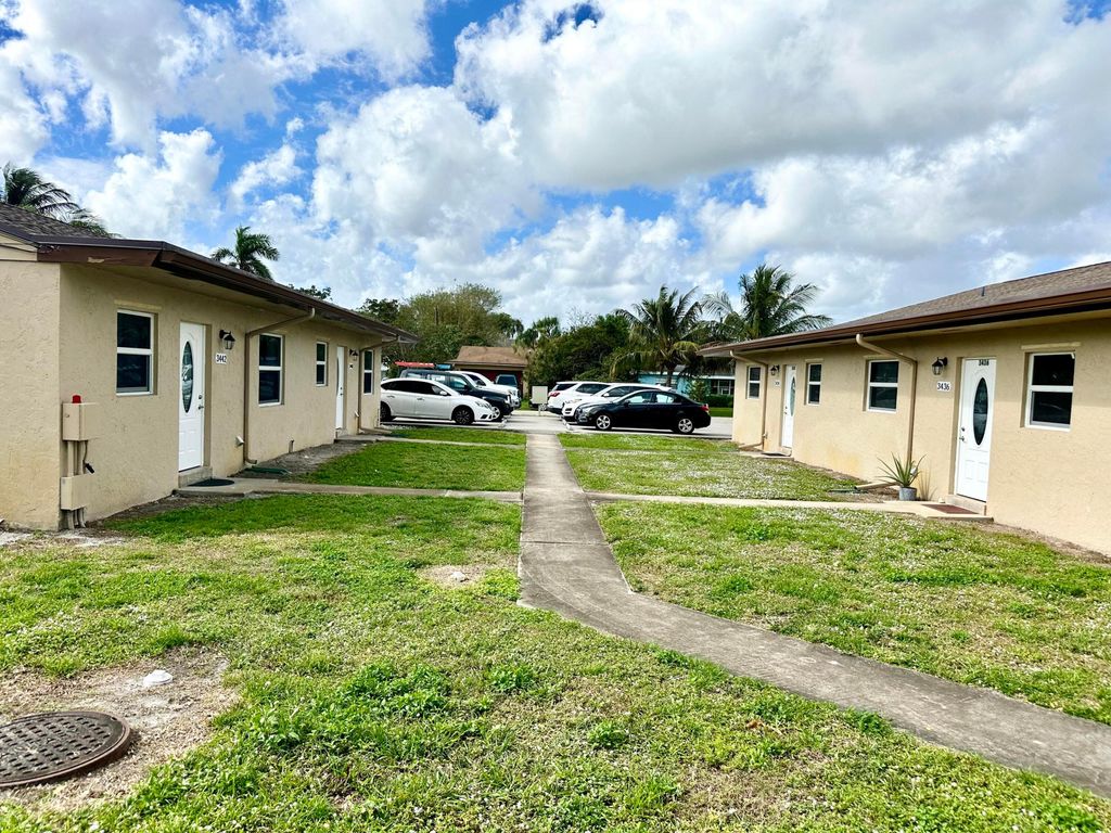 Photo of 3434 State Street #3442, Lake Worth, FL 33461 (MLS # R10954811)