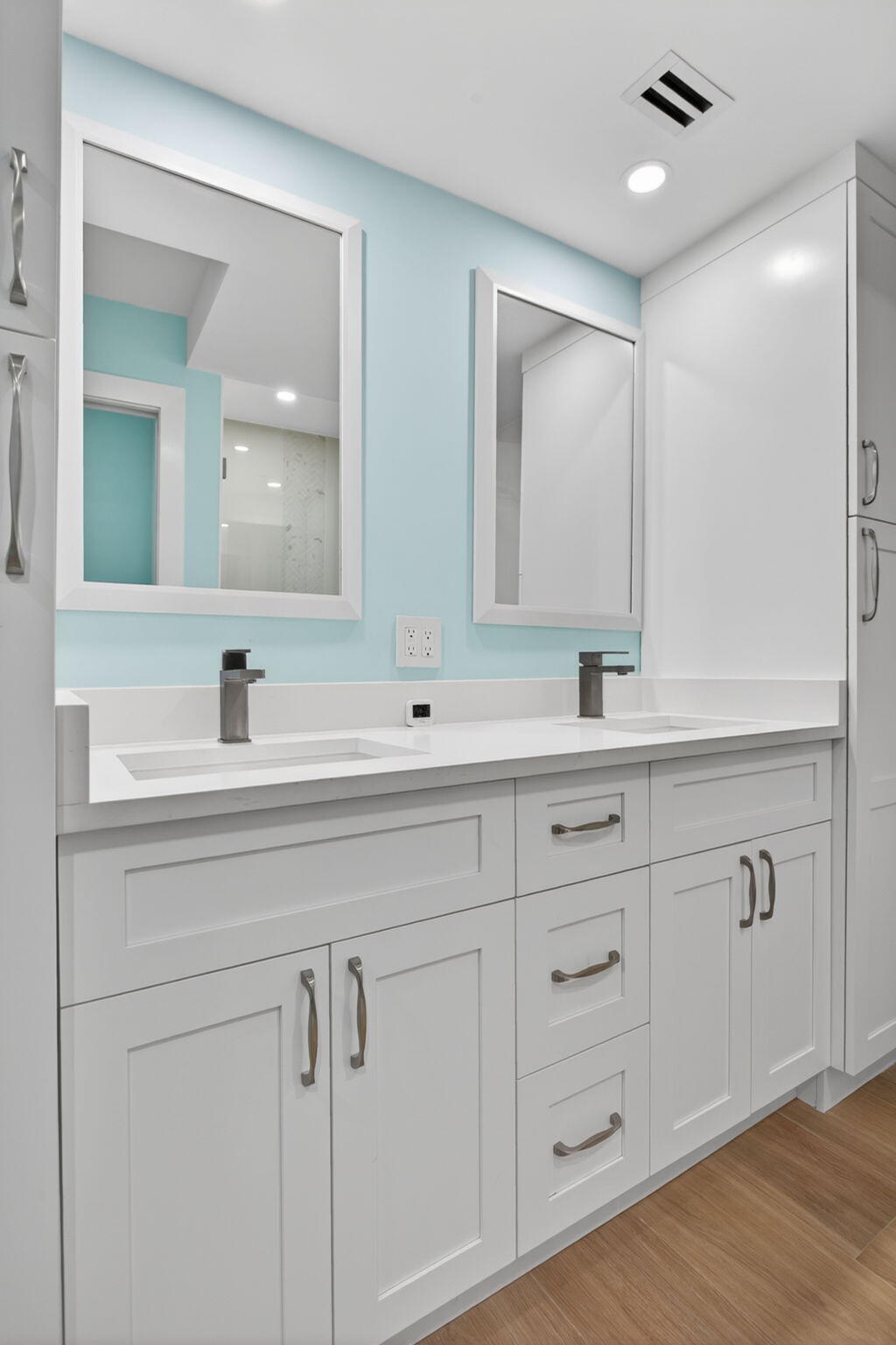 NO 3 PALM-AIRE AT CORAL KEY - Residential
