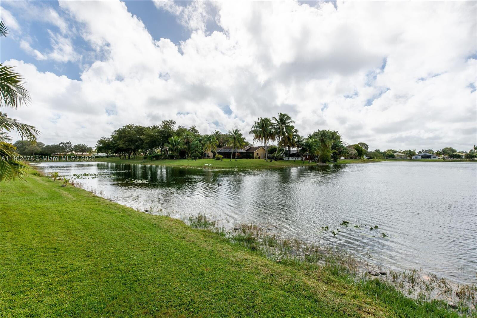 COUNTRY LANDING SEC 2 - Residential Lease