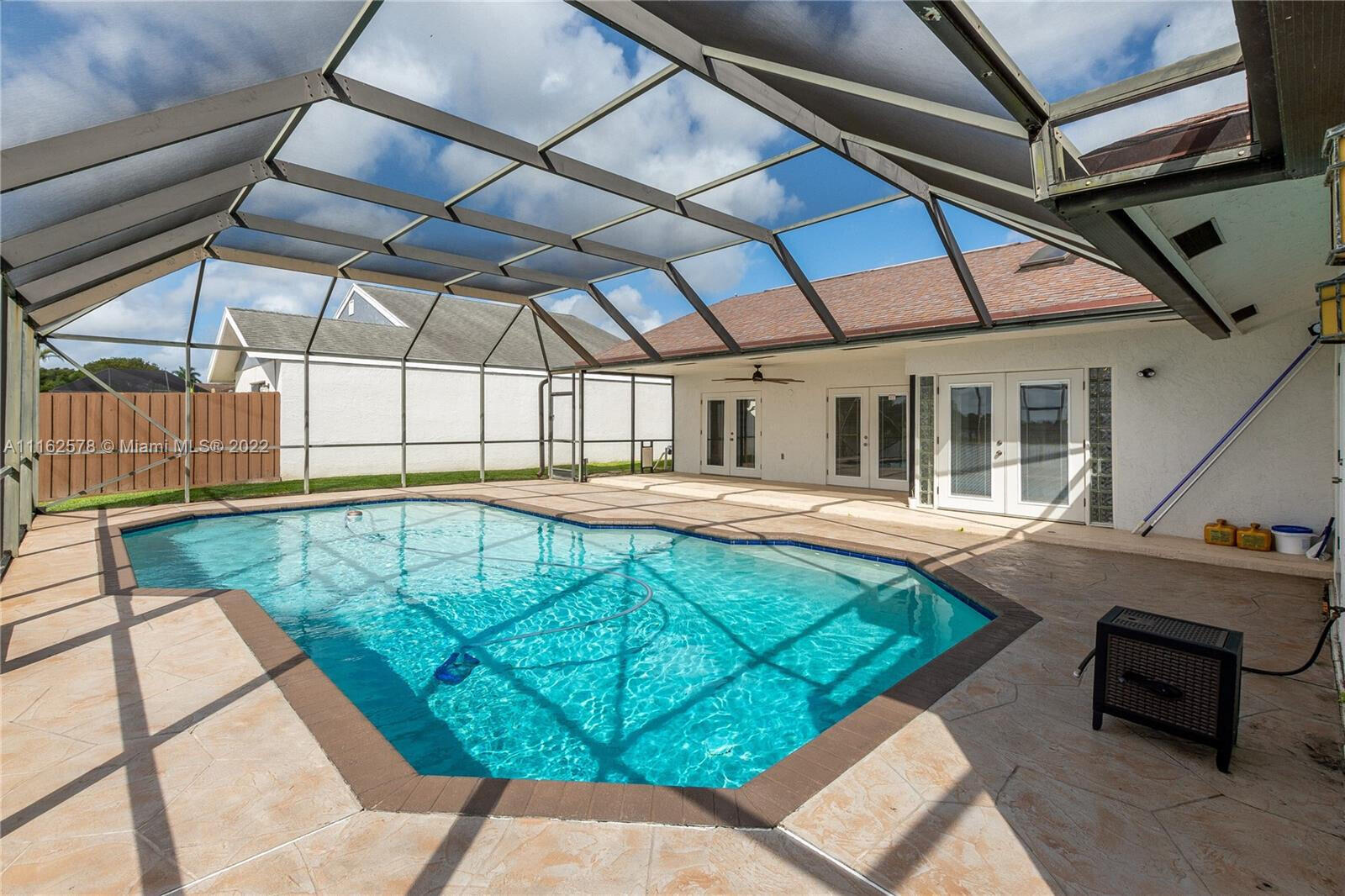 COUNTRY LANDING SEC 2 - Residential Lease