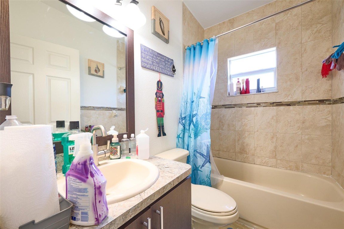 Seminole Lawn - Residential