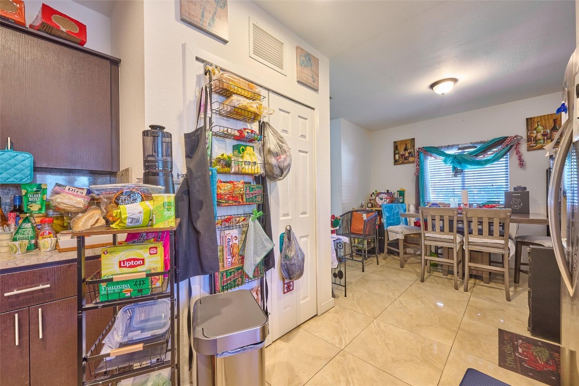 Seminole Lawn - Residential