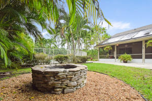 PALM BEACH COUNTRY ESTATES - Residential