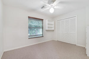 PALM BEACH COUNTRY ESTATES - Residential