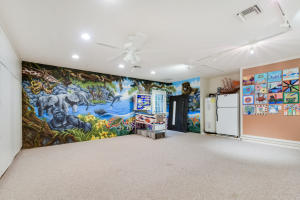 PALM BEACH COUNTRY ESTATES - Residential