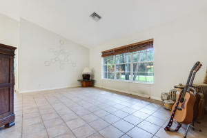 PALM BEACH COUNTRY ESTATES - Residential