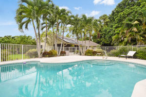 PALM BEACH COUNTRY ESTATES - Residential