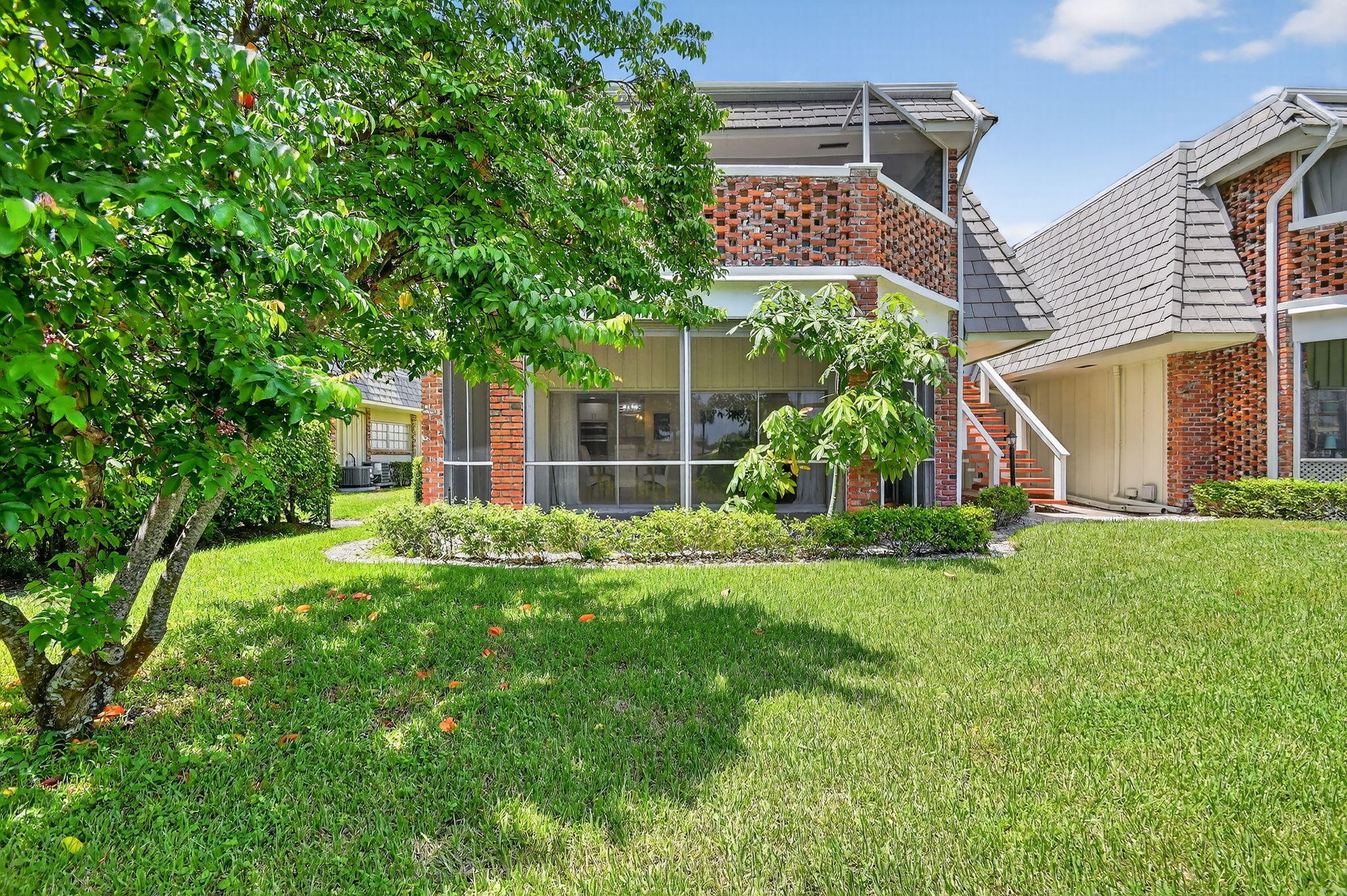 TUDOR TWO NORTH CONDOS - Residential