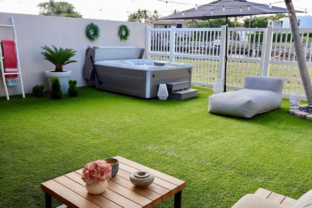 Photo of 134 Harbor Circle, Delray Beach, FL 33483 (MLS # R11158904)