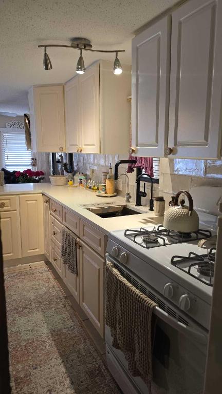 Highland Pines RV Resort - Residential