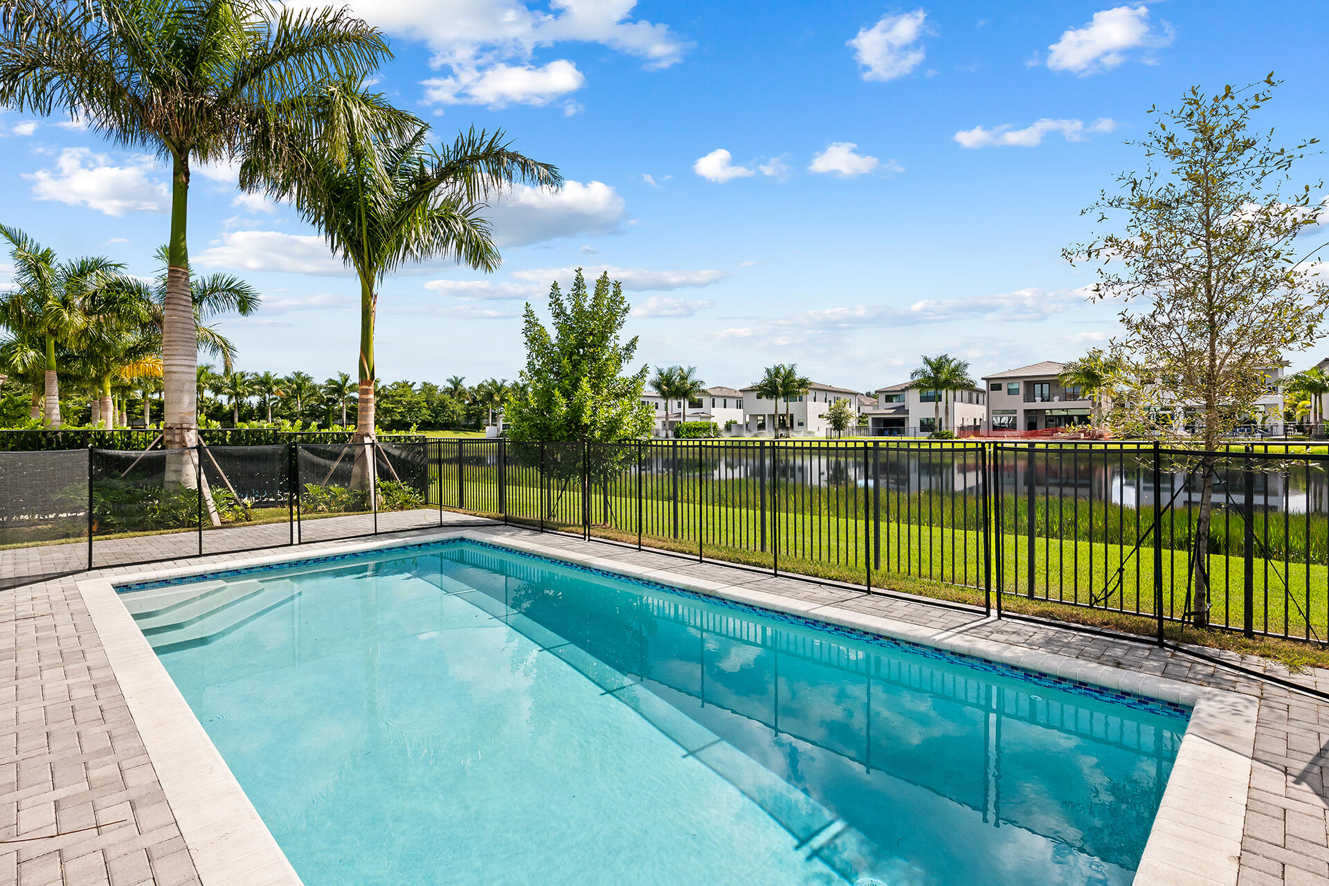 BOCA BRIDGES - Residential