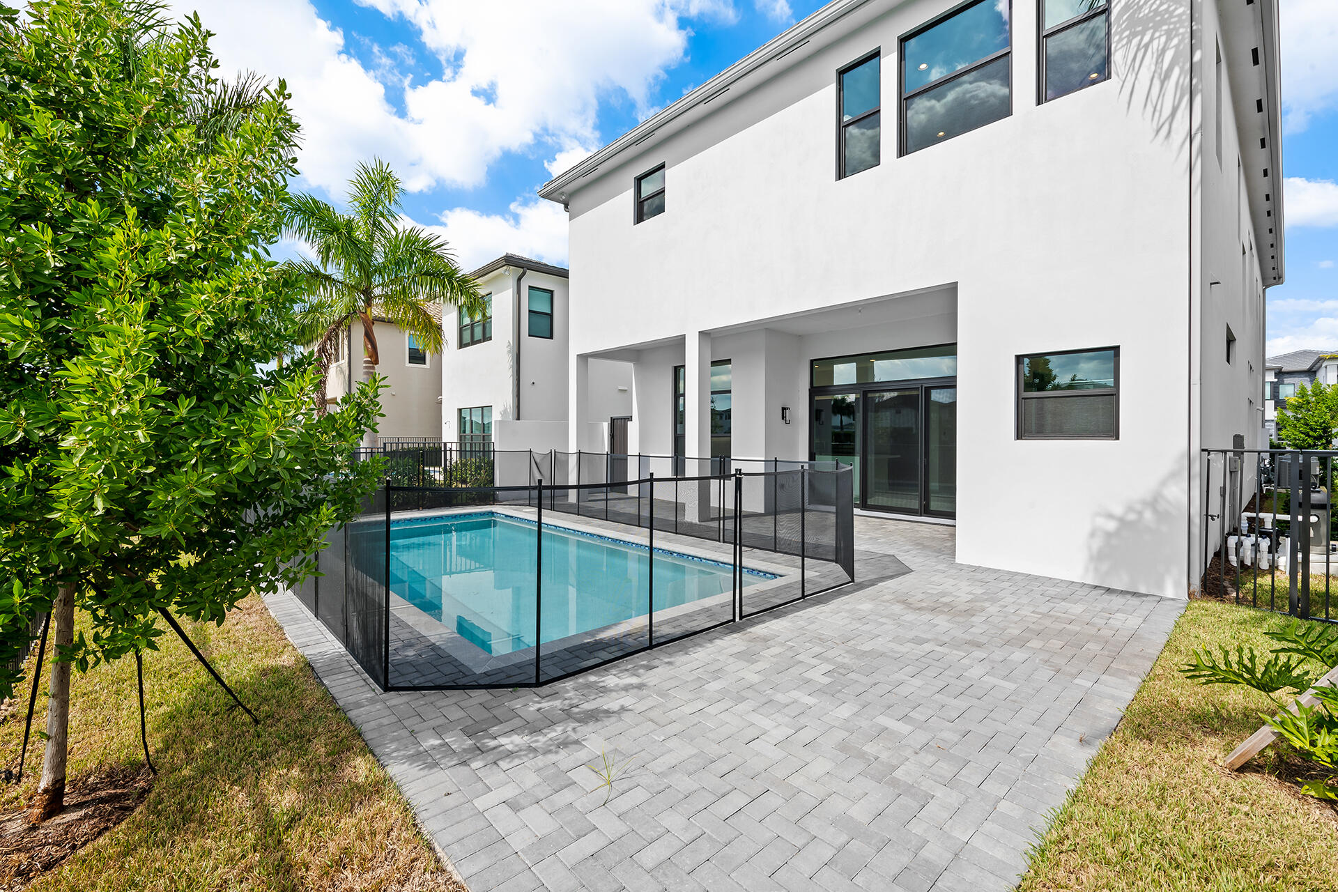 BOCA BRIDGES - Residential