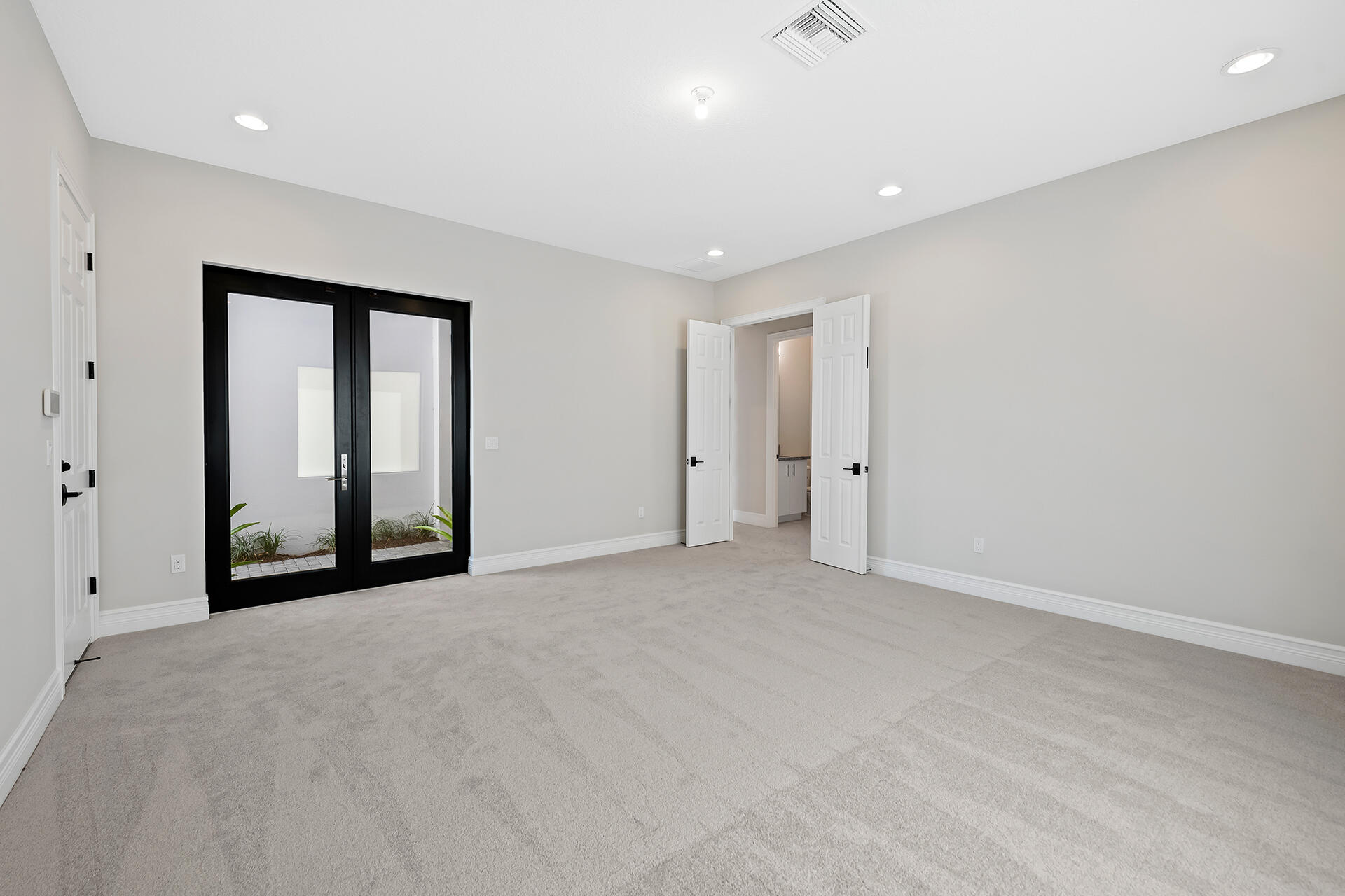 BOCA BRIDGES - Residential