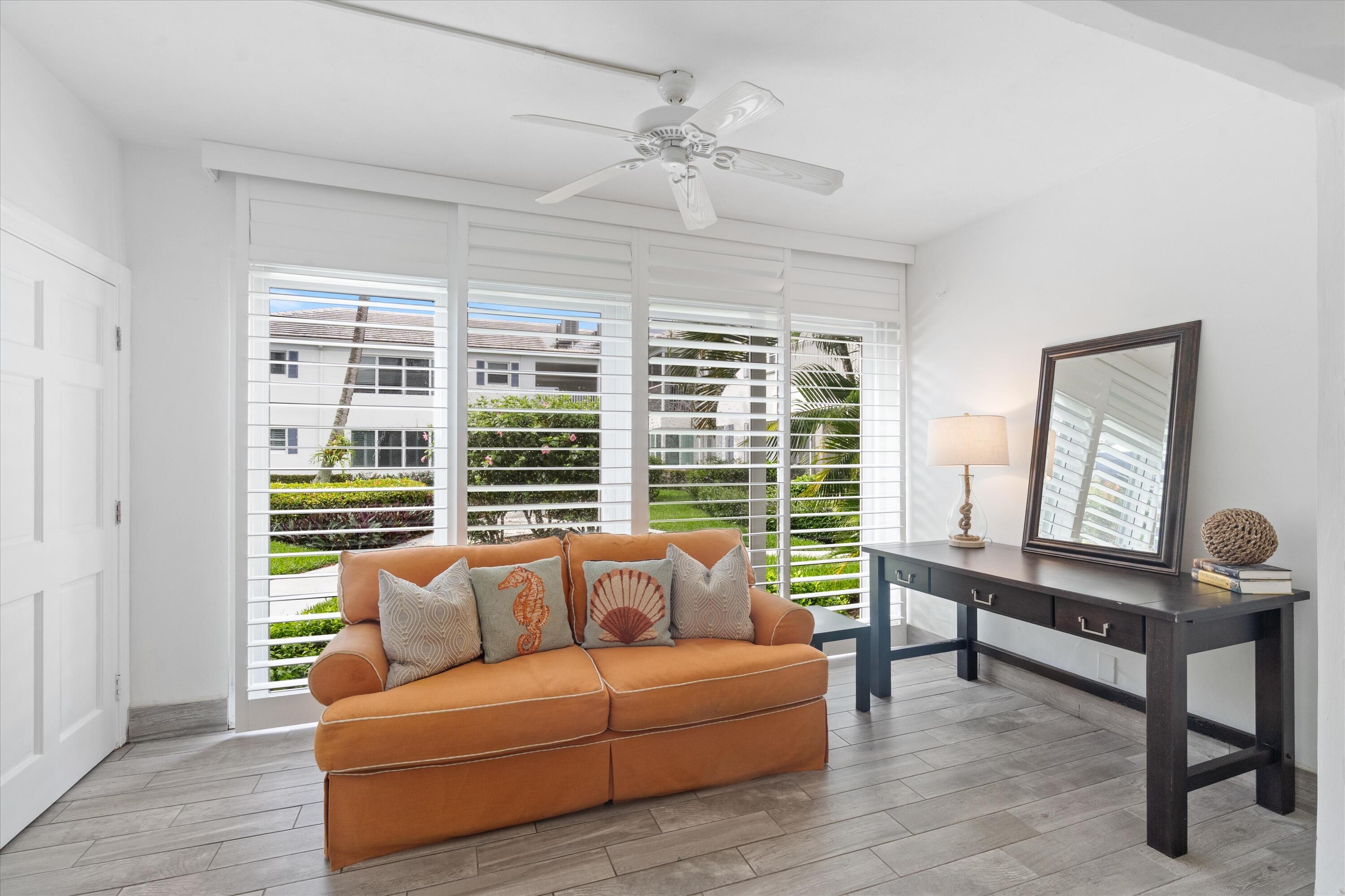 IMPERIAL MANOR CONDO - Residential