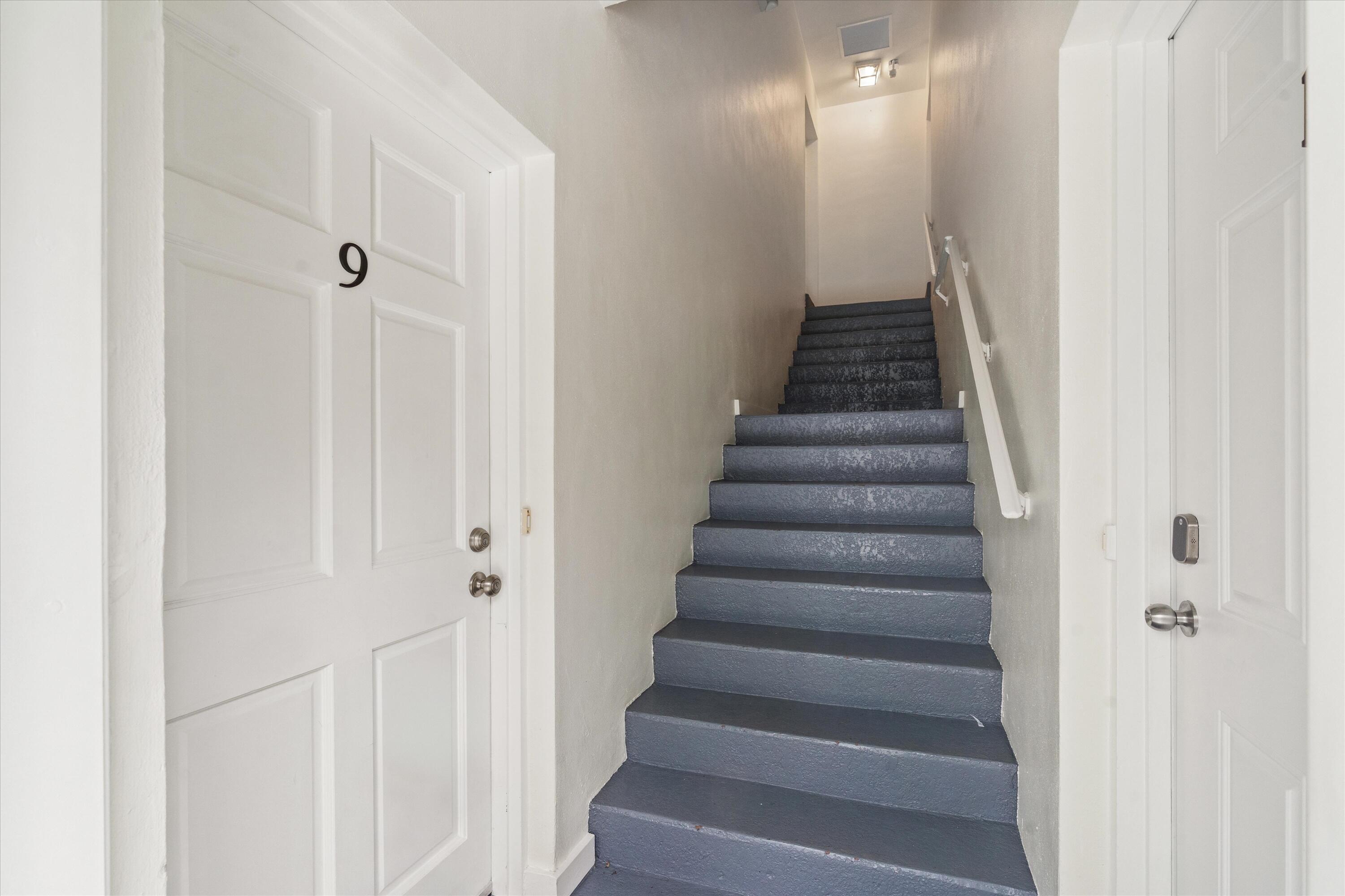 IMPERIAL MANOR CONDO - Residential