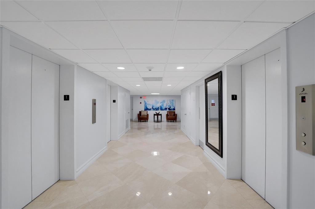 Playa Del Mar - Residential