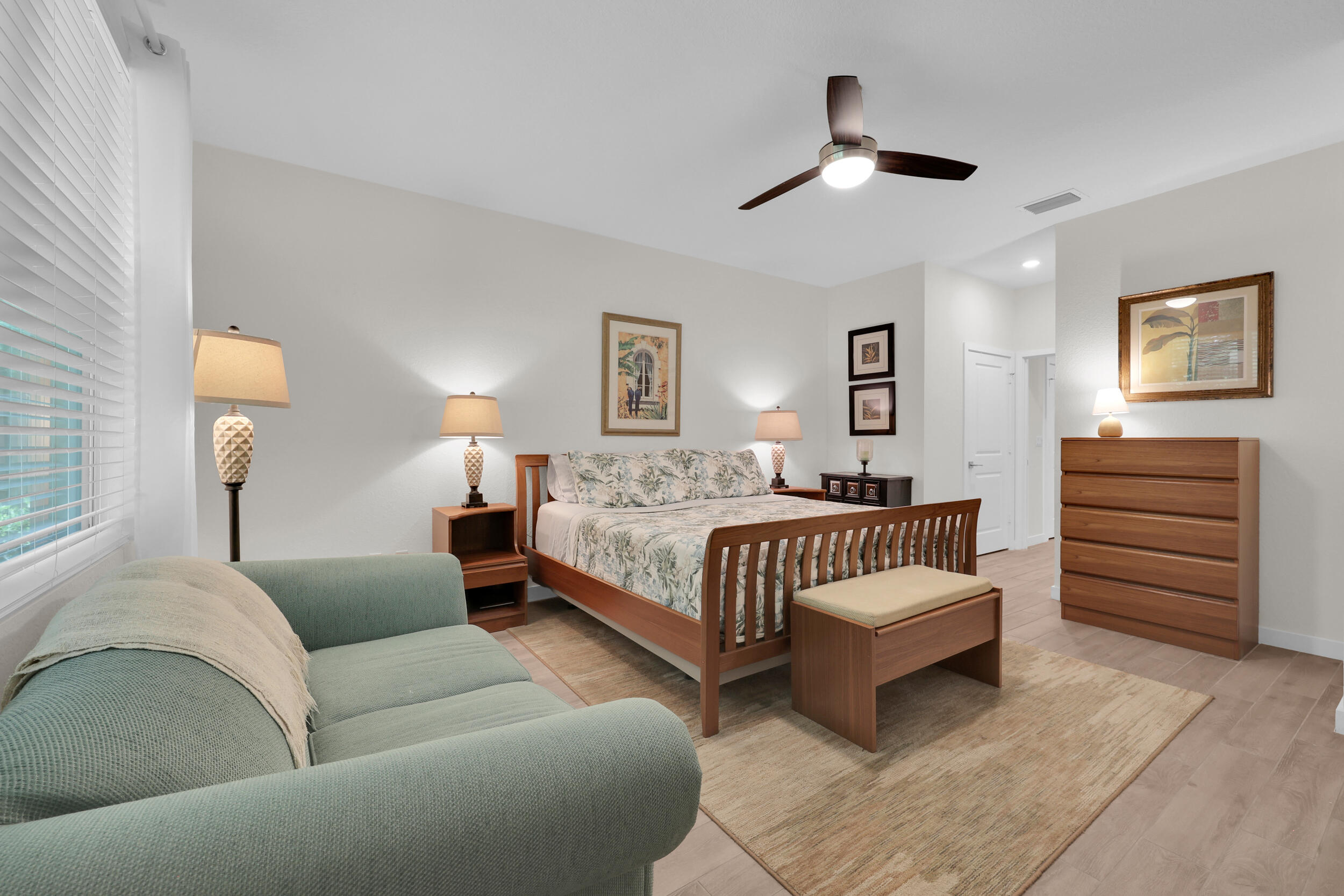BERRY GROVE - Residential