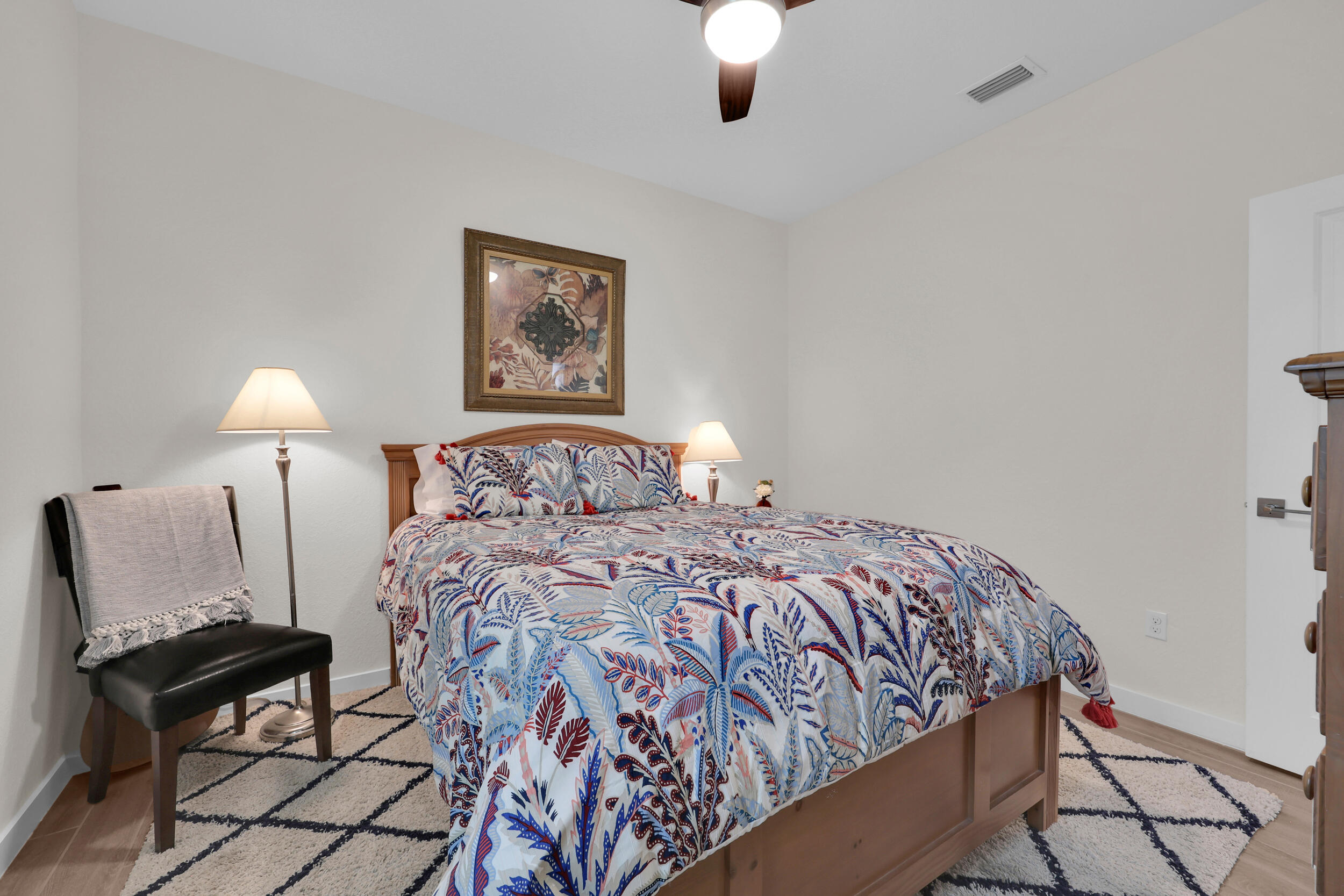 BERRY GROVE - Residential