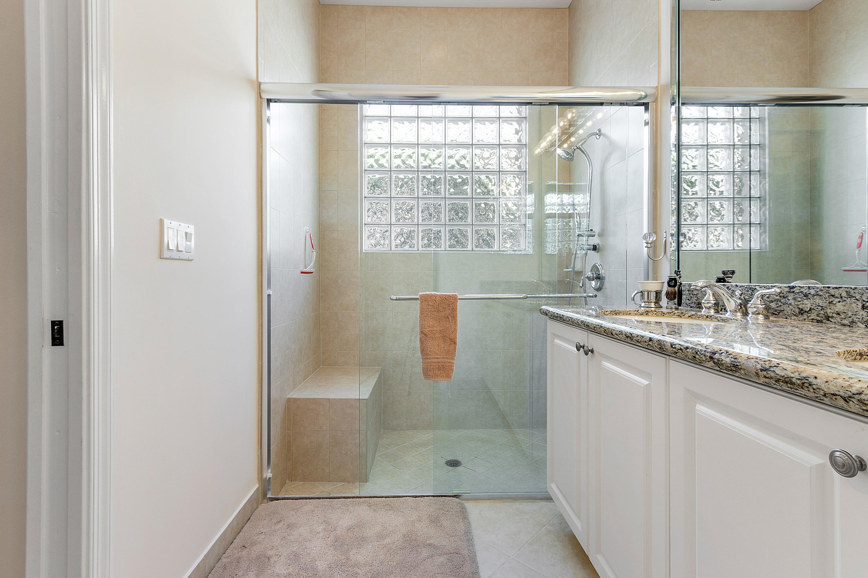 Valencia Pointe - Residential