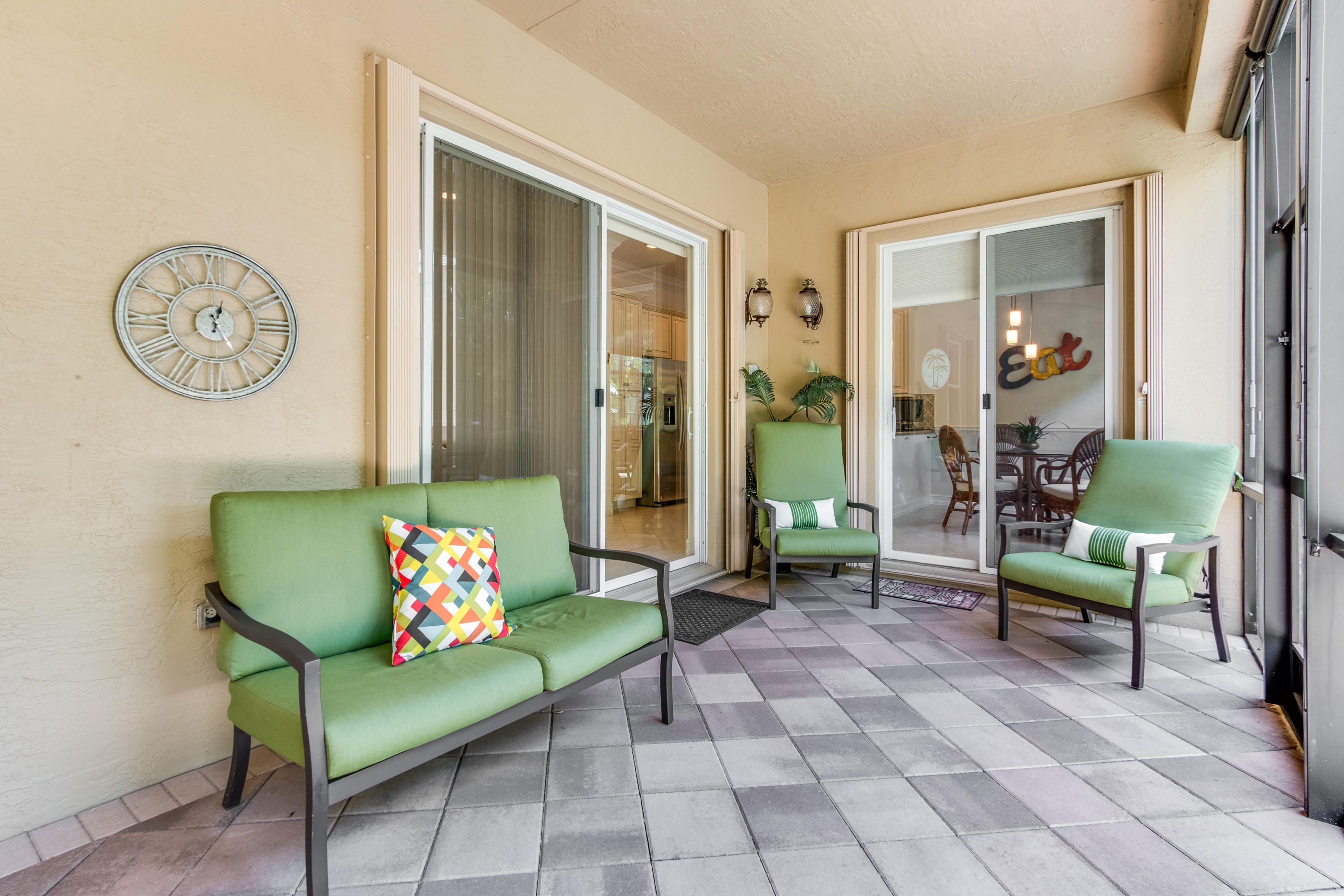 Valencia Pointe - Residential