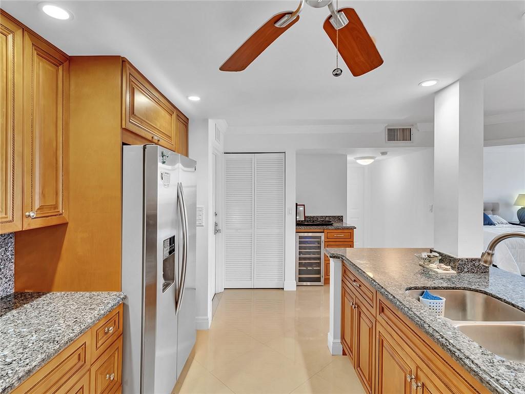 Opal Towers Condo - Residential