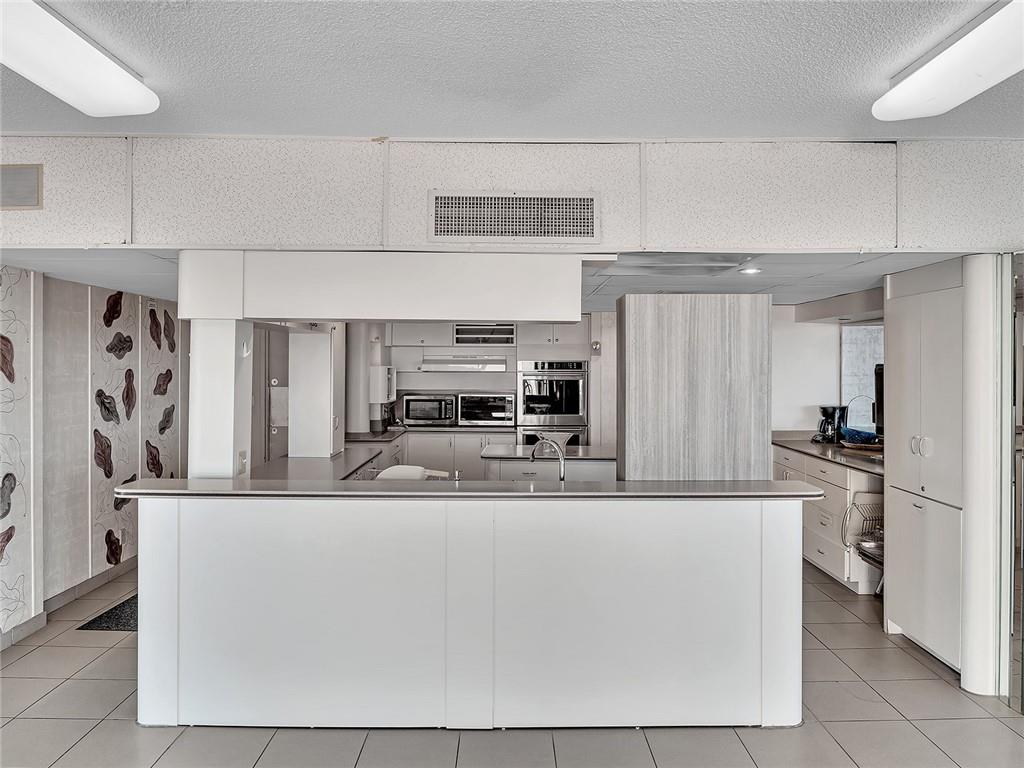 Opal Towers Condo - Residential