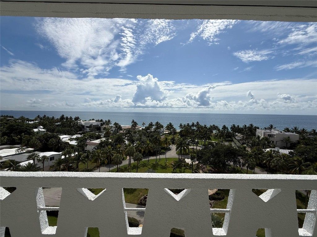 Photo of 2840 N Ocean Boulevard #906, Fort Lauderdale, FL 33308 (MLS # F10522784)