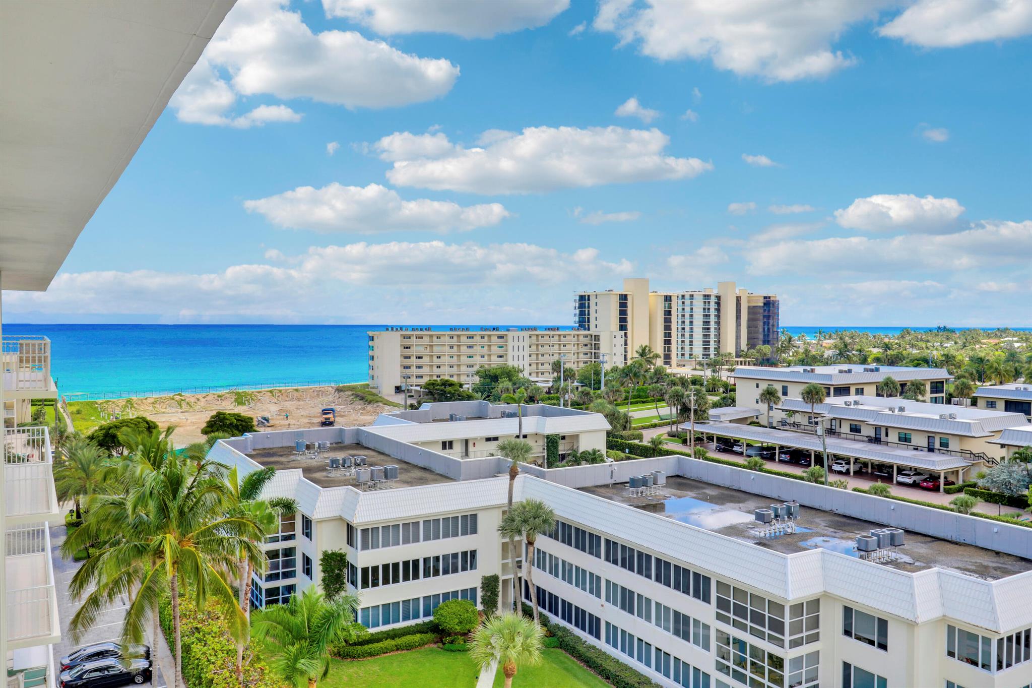 LA MAR CONDO APTS DECL - Residential Lease
