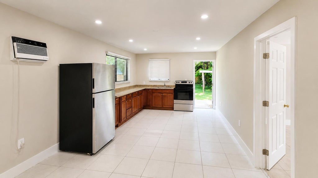 Photo of 6220 SW 27th Street #3, Miramar, FL 33023 (MLS # B26068680)