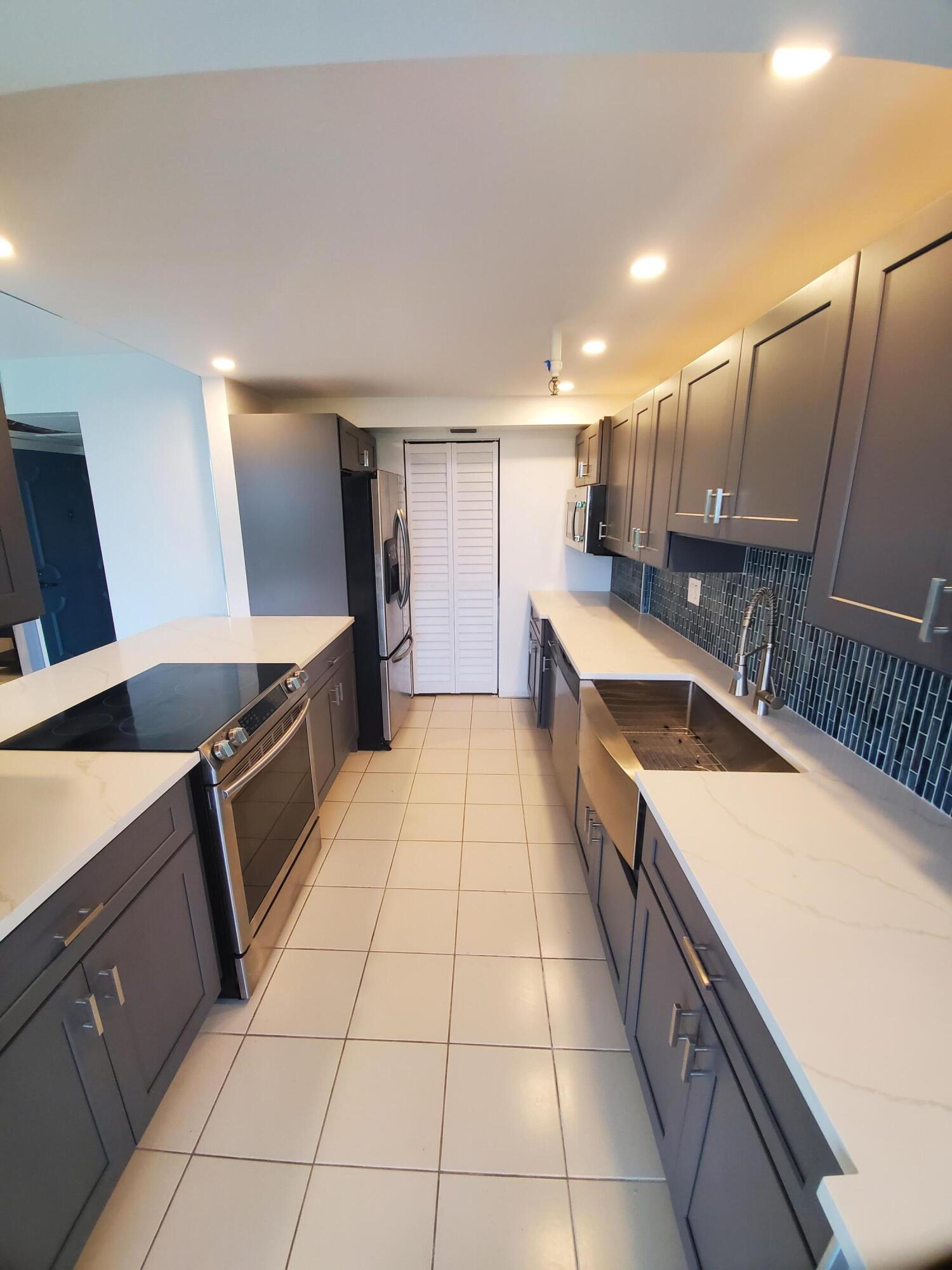 PORTA BELLA EAST AND PORT - Residential Lease