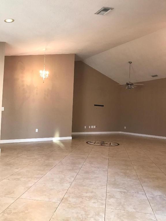 Trends At Boca Raton - Residential Lease