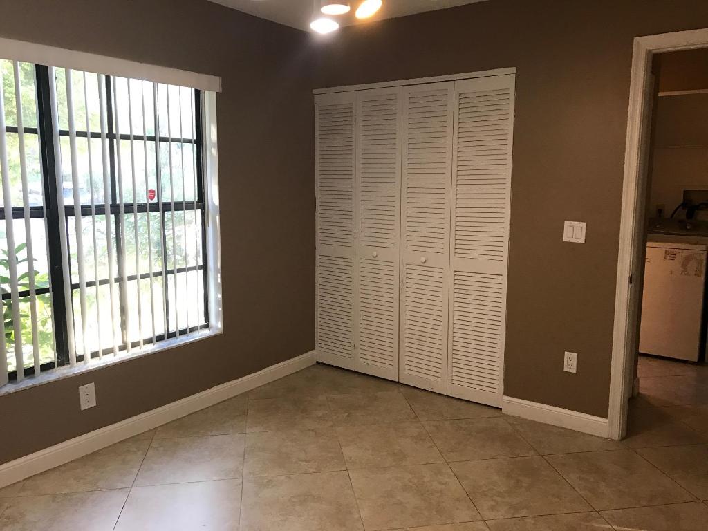 Trends At Boca Raton - Residential Lease